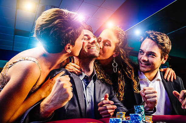 kudaslot platform interface showing live-dealer tables, sportsbook, and slot games